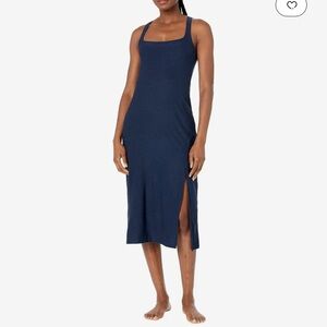 Beyond Yoga Featherweight Getaway Dress